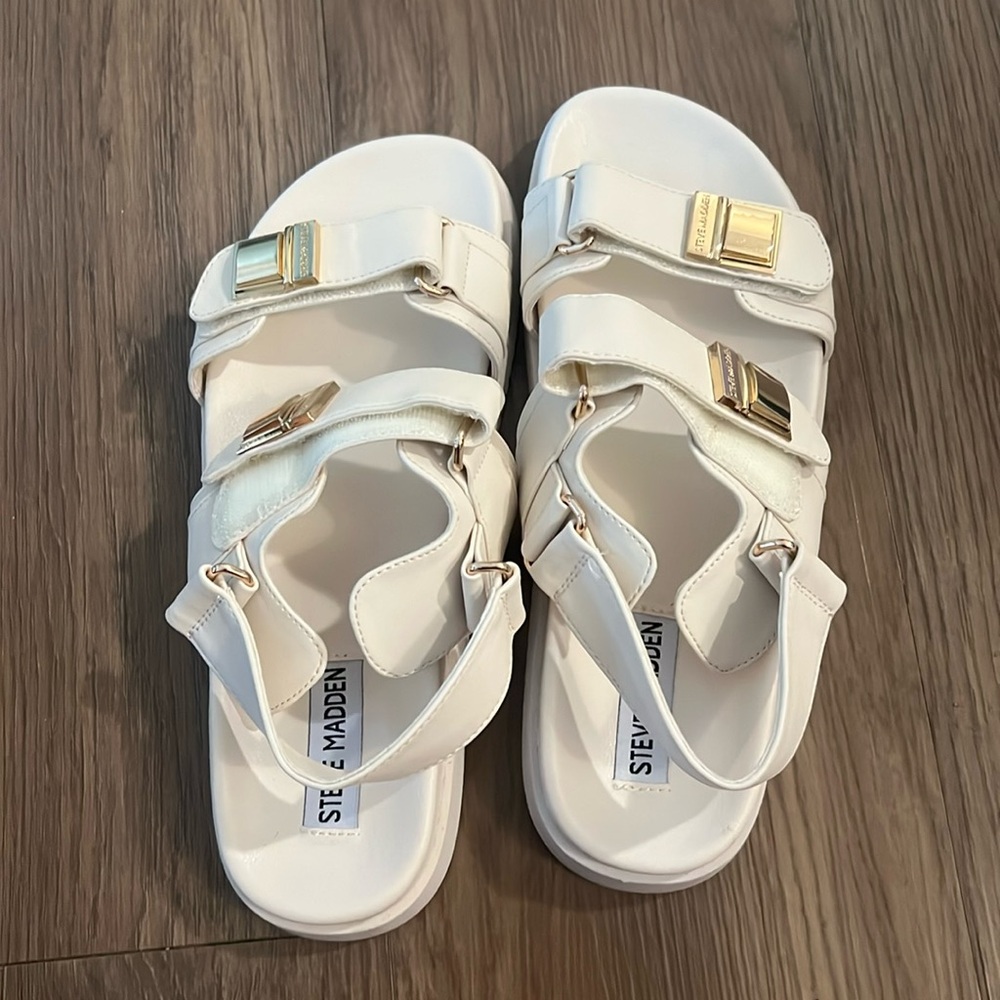 Steve Madden Sandals